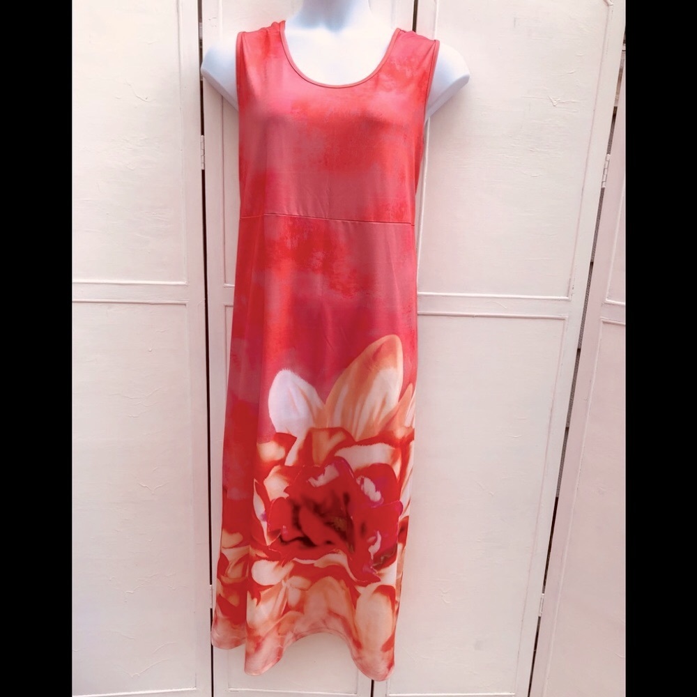 AVENUE WOMEN’S PLUS SIZE SLEEVELESS MAXI DRESS 1X